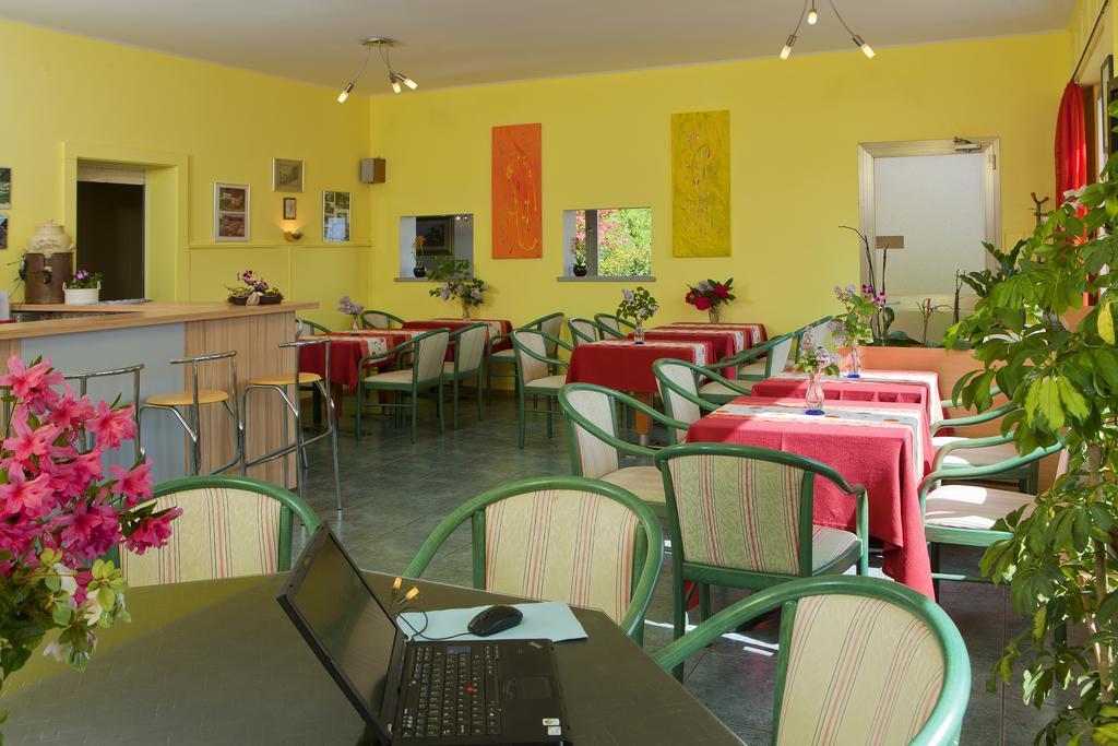 Hotel Primavera Brissago Exteriör bild